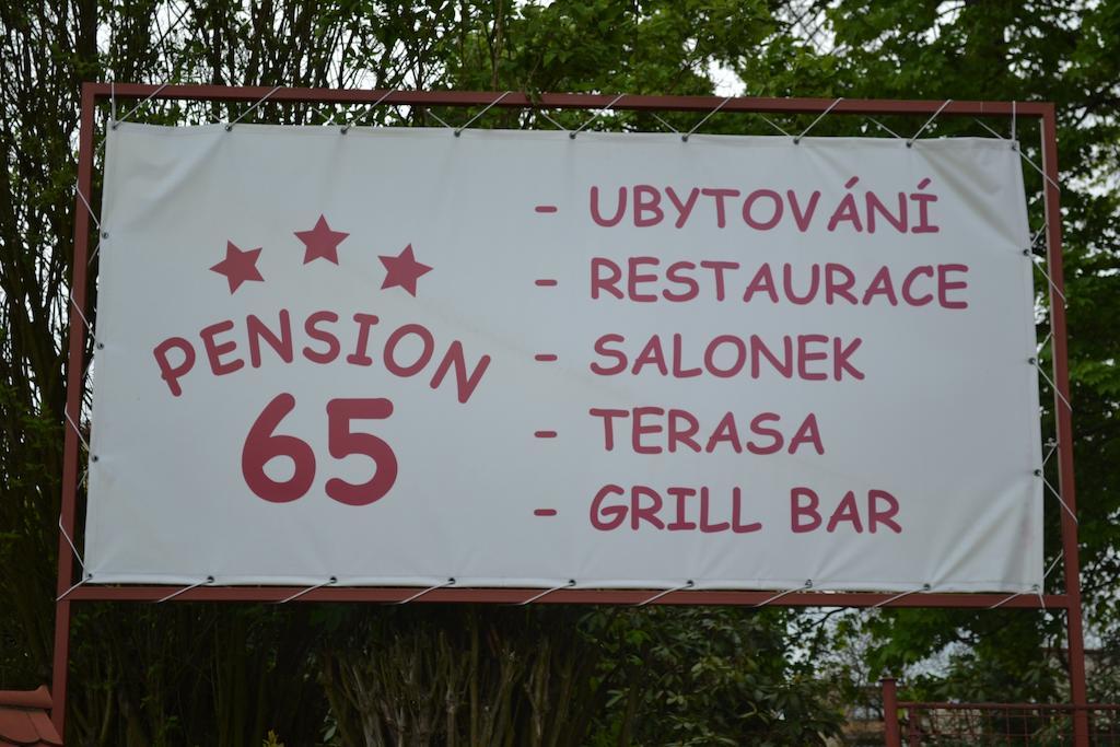 Pension65 Police nad Metují Zewnętrze zdjęcie
